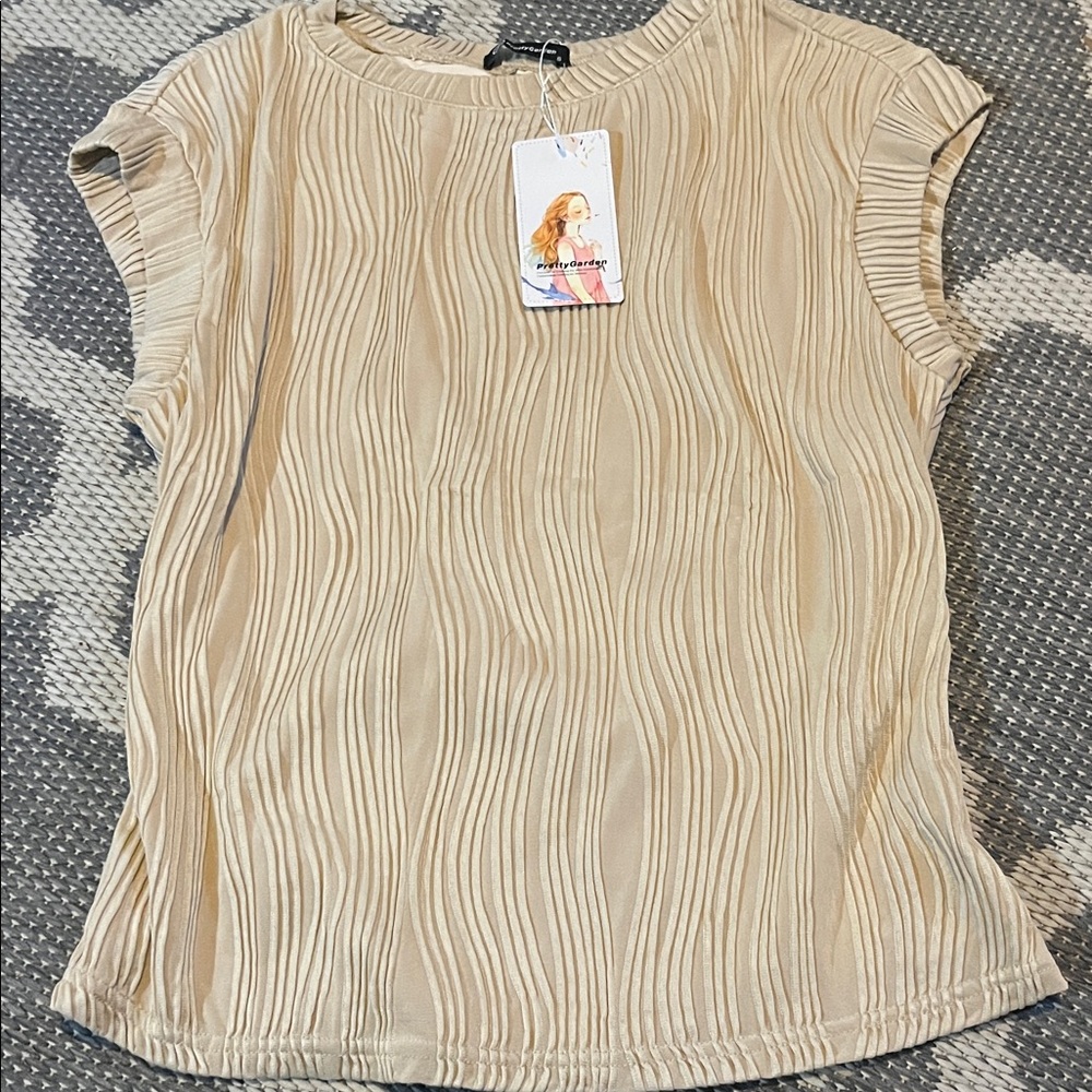 Elegant Beige Women's Short Sleeve Top